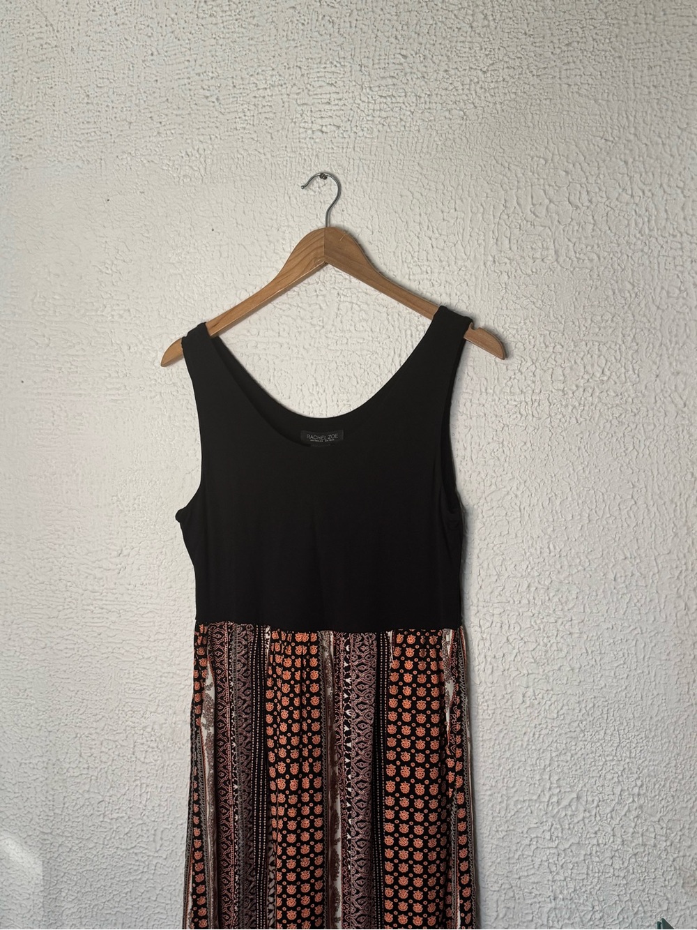 Sleeveless Black & Rust Patterned Maxi Dress - Picture 3 of 8